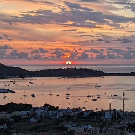 Private Villas Puerto Pollensa For Family Groups, Private Mountain Ideal For Runners, Trailers, Hikers, It Is Approximately 3 Minute Walk From The Beach Exteriör bild