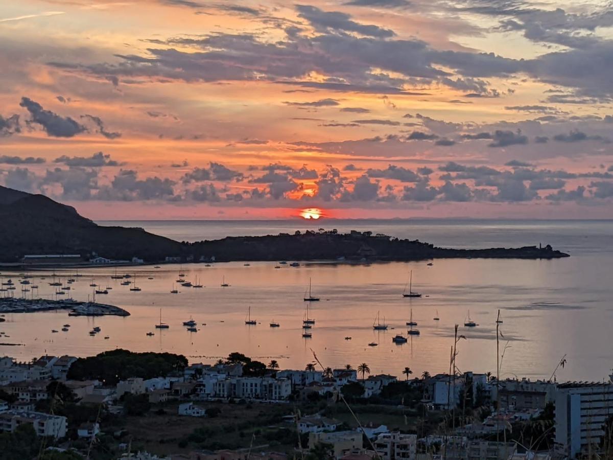Private Villas Puerto Pollensa For Family Groups, Private Mountain Ideal For Runners, Trailers, Hikers, It Is Approximately 3 Minute Walk From The Beach Exteriör bild