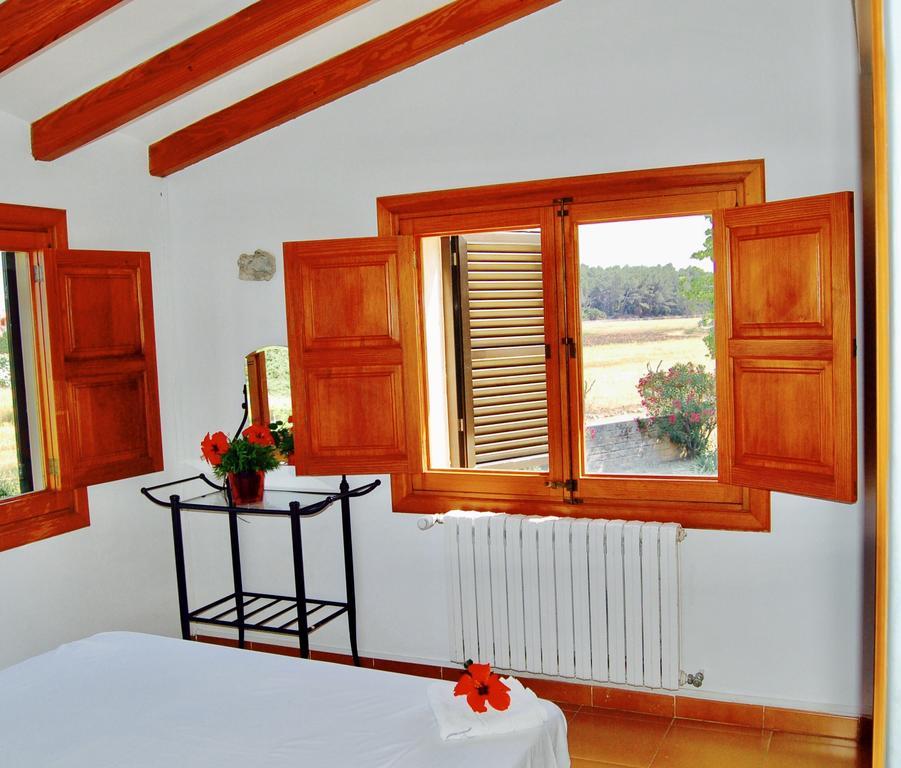 Private Villas Puerto Pollensa For Family Groups, Private Mountain Ideal For Runners, Trailers, Hikers, It Is Approximately 3 Minute Walk From The Beach Exteriör bild
