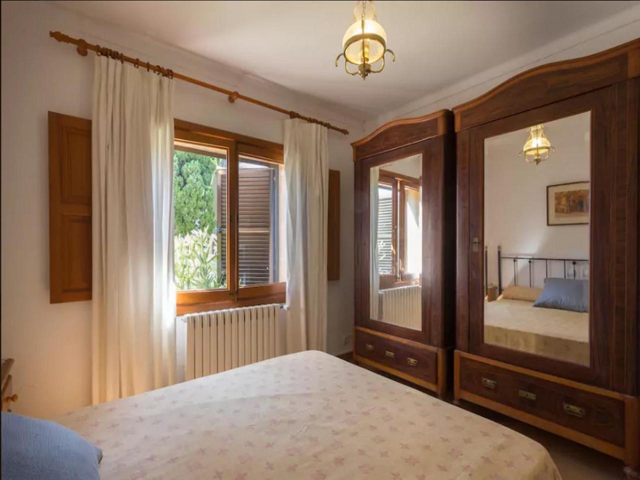 Private Villas Puerto Pollensa For Family Groups, Private Mountain Ideal For Runners, Trailers, Hikers, It Is Approximately 3 Minute Walk From The Beach Exteriör bild