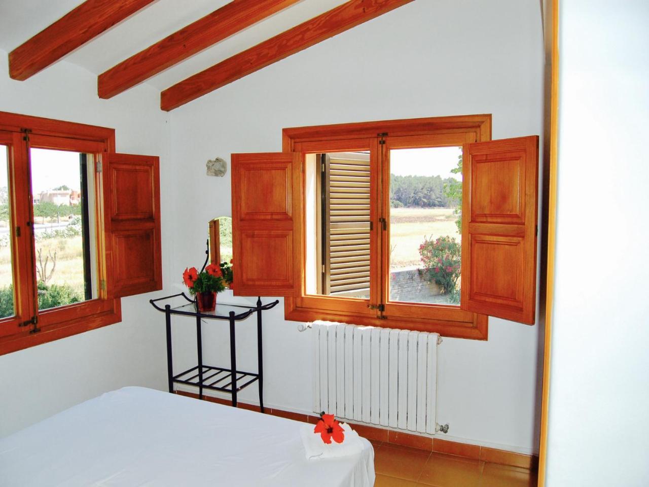 Private Villas Puerto Pollensa For Family Groups, Private Mountain Ideal For Runners, Trailers, Hikers, It Is Approximately 3 Minute Walk From The Beach Exteriör bild